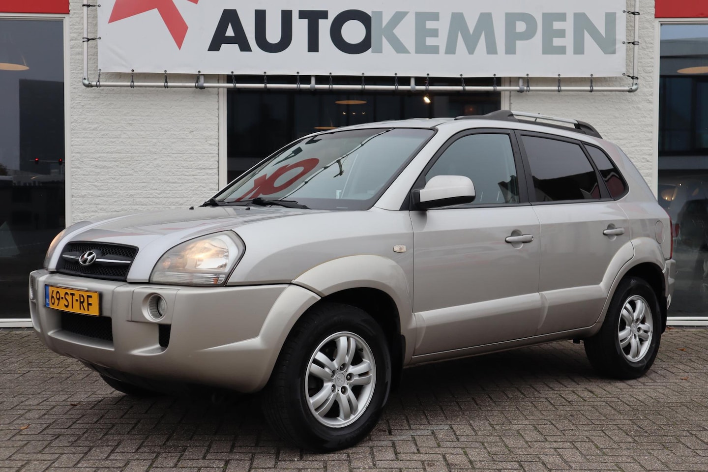 Hyundai Tucson - 2.0i STYLE LEER|CLIMA|CRUISE|2E EIGENARESSE|PERFECT ONDERHOUDEN - AutoWereld.nl