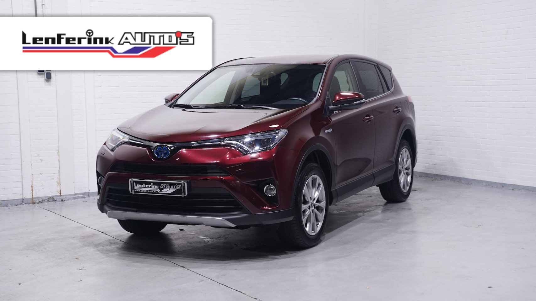 Toyota RAV4 - Hybrid business edition Cruise-controle ECC led-verlichting Navi key-less go en start elec - AutoWereld.nl