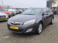 Opel Astra Sports Tourer - 1.4 Turbo Cosmo