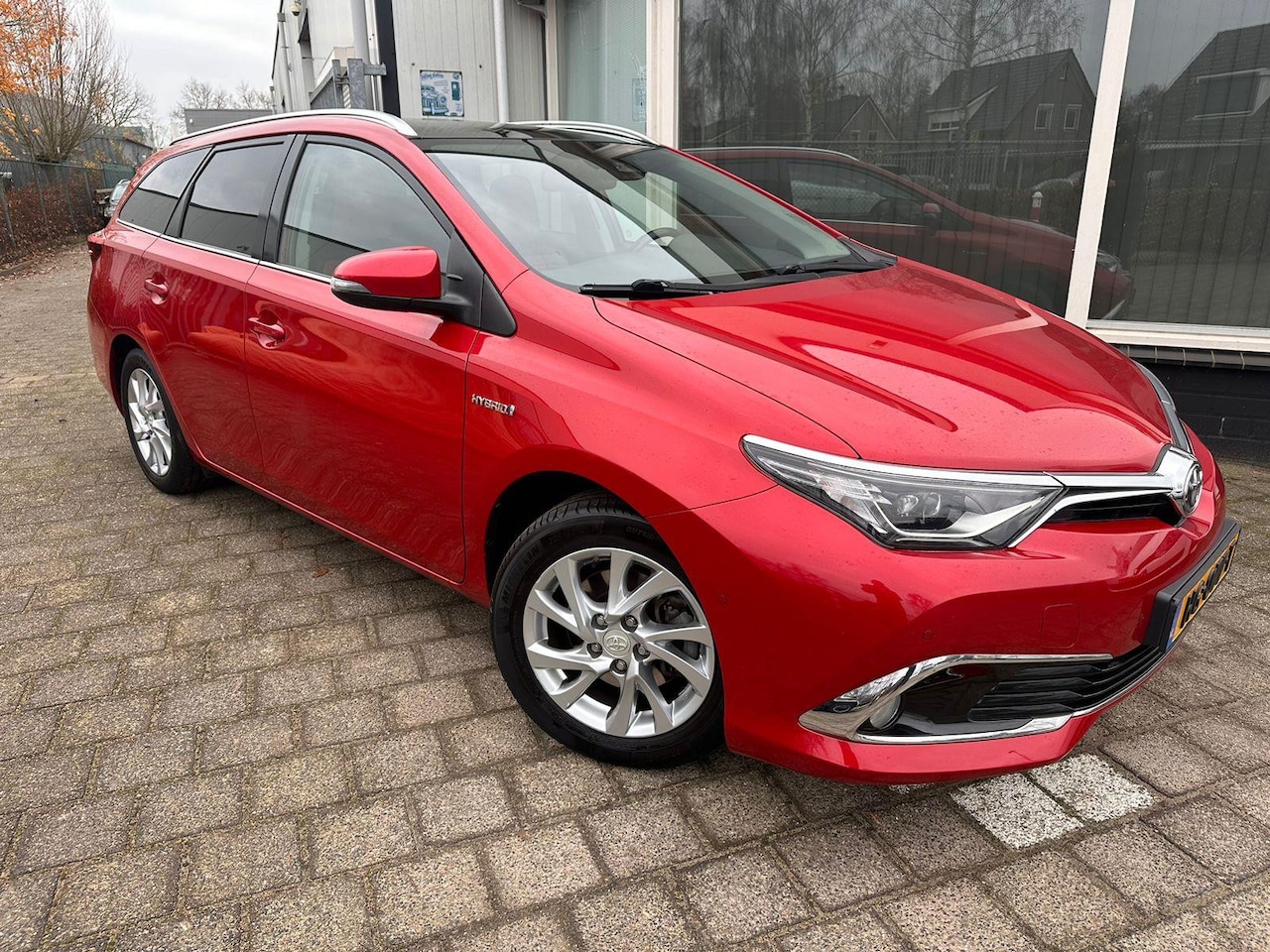 Toyota Auris Touring Sports - 1.8 Hybrid Lease Pro 1.8 Hybrid Lease pro - AutoWereld.nl