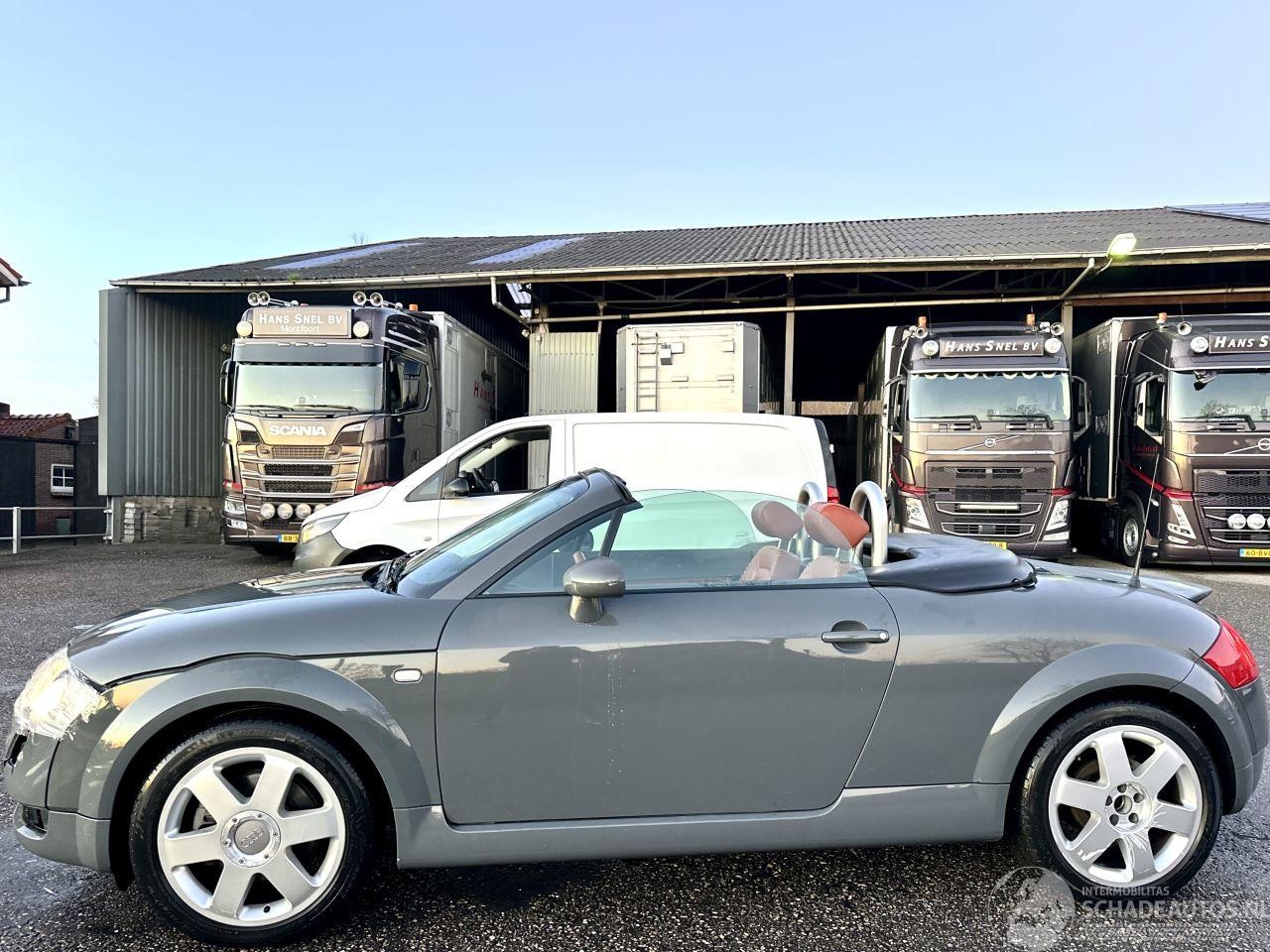 Audi TT Roadster - 1.8 5V Turbo quattro 1.8 5V Turbo quattro - AutoWereld.nl