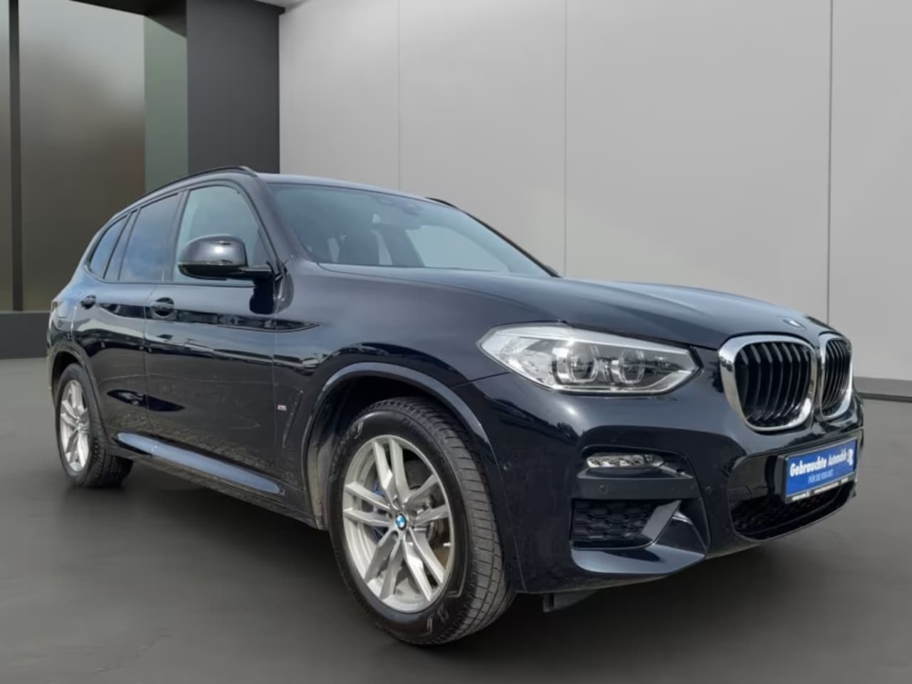 BMW X3 - xDrive30e M-SPORT ** LED, NAVI+, PANORAMA, TREKH, KEYLESS, HuD, 19-inch LMV ** 1e EIG - UN - AutoWereld.nl