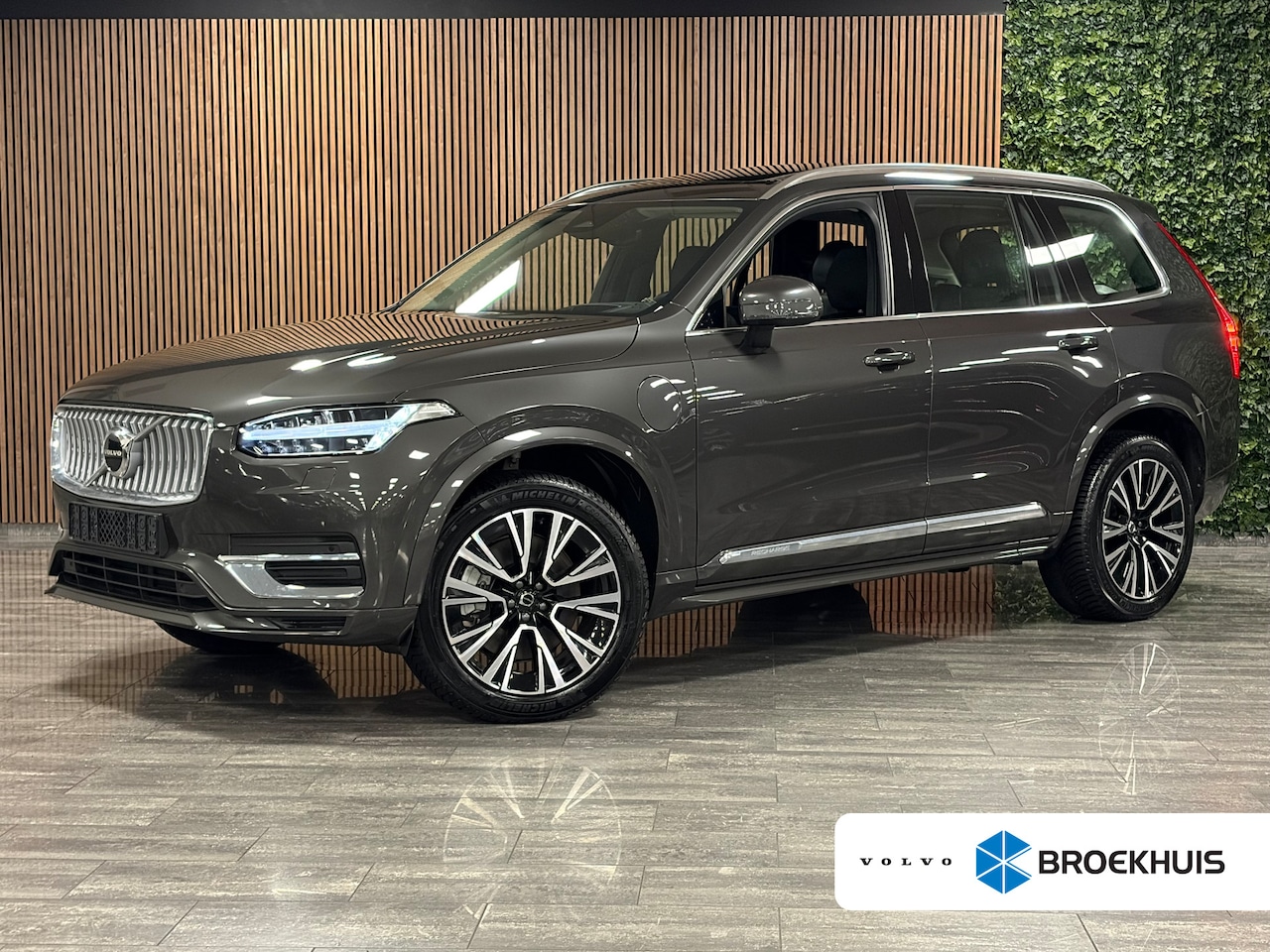 Volvo XC90 - T8 AWD Recharge Ultra Bright Stoelventilatie | All Season Banden | Head-Up Display | 455pk - AutoWereld.nl