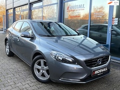 Volvo V40 - 1.6 D2 Momentum