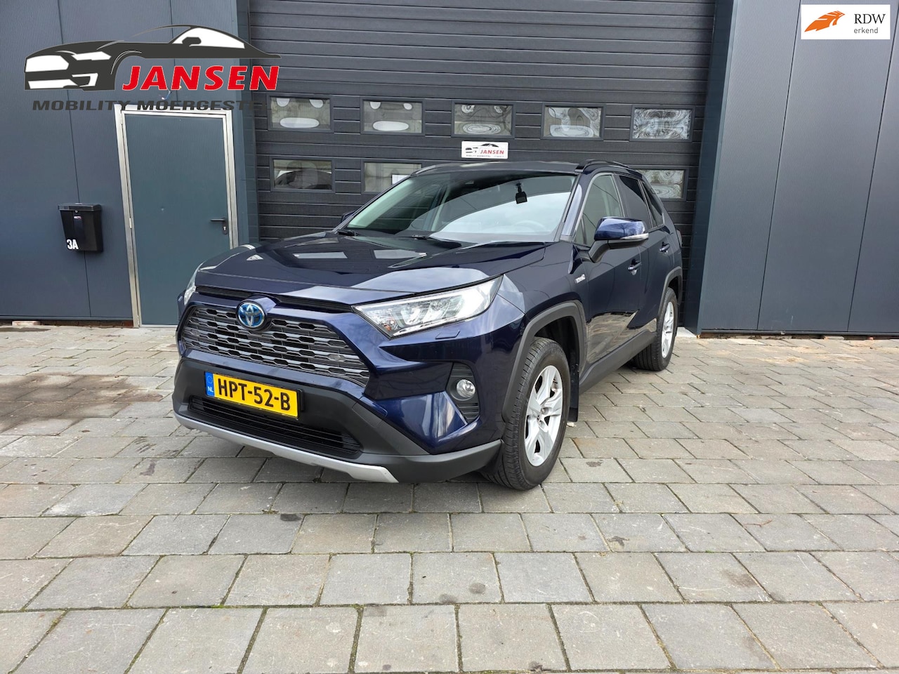 Toyota RAV4 - 2.5 Hybrid AWD Business Plus | Trekhaak | ACC | Climate | Carplay - AutoWereld.nl