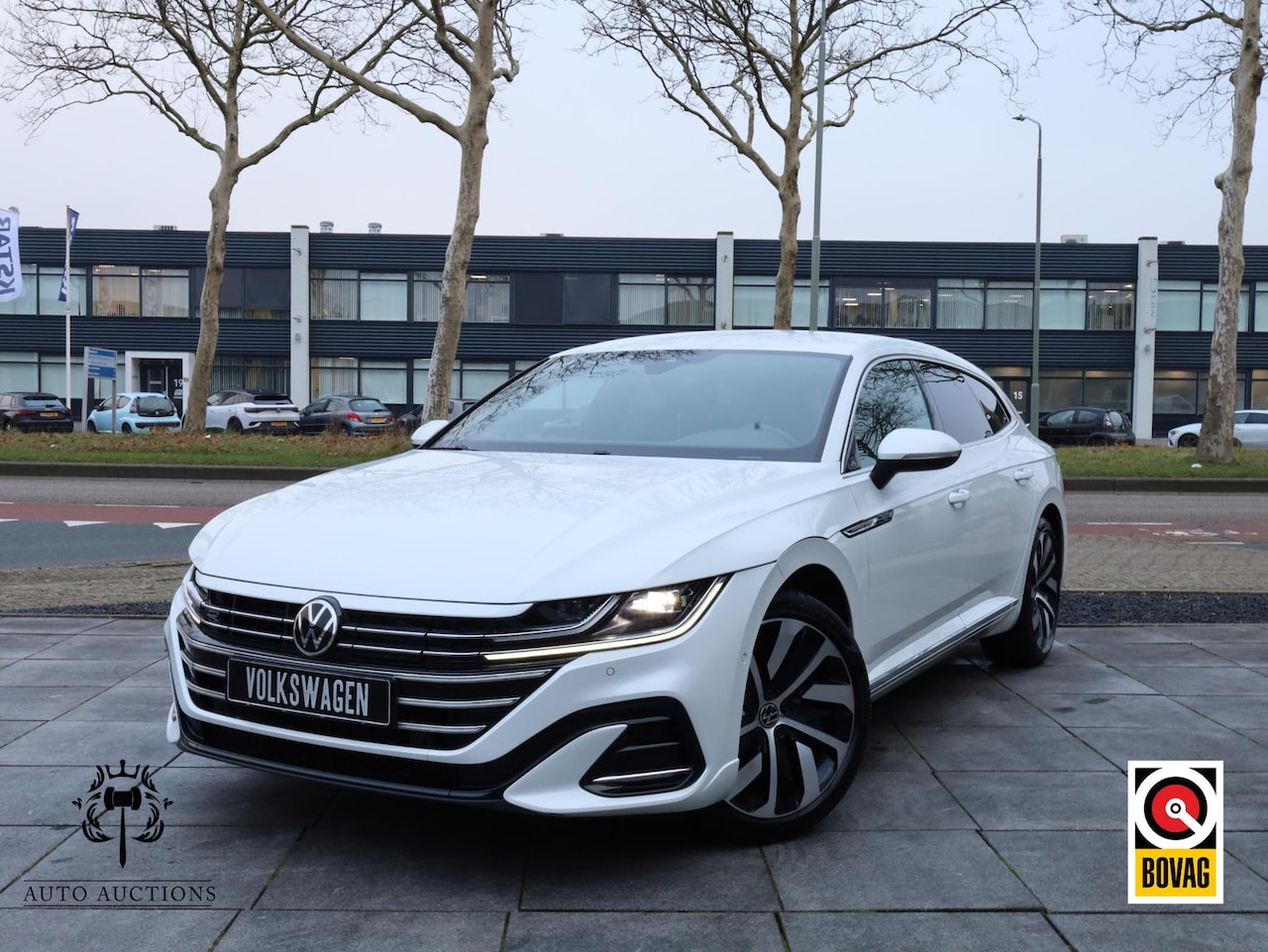 Volkswagen Arteon Shooting Brake - 1.4 TSI eHybrid R-Line 2X 218PK | Virtual | Keyless | Elektrische kofferklep | Adaptive | - AutoWereld.nl