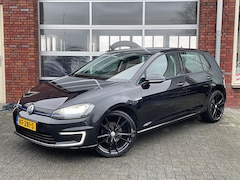 Volkswagen e-Golf - E-Golf | SOH 77% | Achteruitrijcamera | CarPlay | Cruise Control | 18 Inch | 2016 | CCS Sn