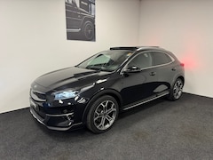 Kia XCeed - 1.4 T-GDi DynamicPlusLine Automaat // Panorama