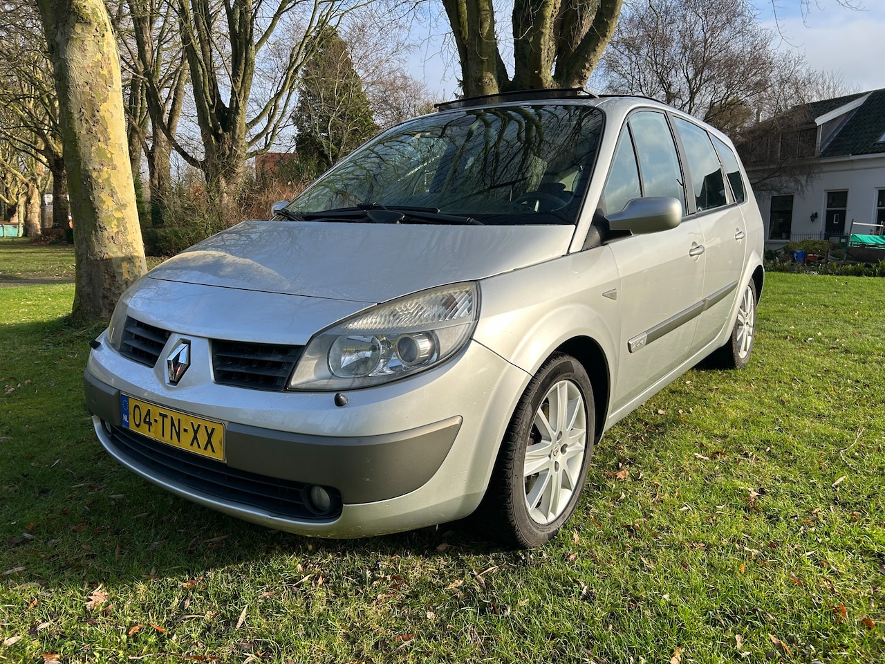 Renault Grand Scénic - 2.0-16V Privilège 7p. - AutoWereld.nl