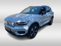 Volvo XC40 - Recharge P8 AWD R-Design / Trekhaak / Panoramadak / Camera / Keyless / Harman Kardon / 19'