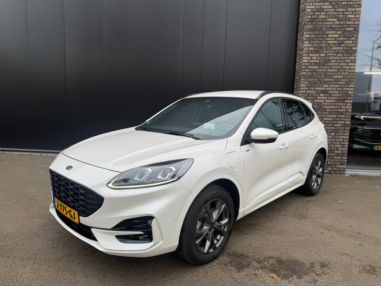 Ford Kuga - 2.5 225pk PHEV ST-Line X Navi, HUD, B&O, Winter, Camera's, Adop cruise etc. etc. - AutoWereld.nl