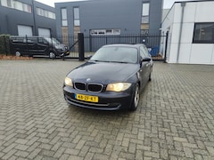 BMW 1-serie - 118i Business Line