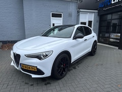 Alfa Romeo Stelvio - 2.0 T | 280 PK | PANO | CAMERA | LEER | KEYLESS |