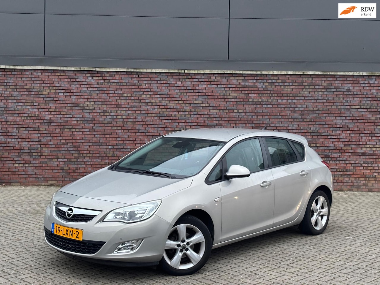 Opel Astra - 1.6 Edition | Nieuwe APK | Airco| El. Ramen | NAP| Onderhoudshistorie | Aflevering incl. O - AutoWereld.nl