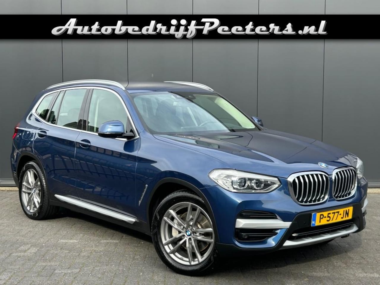 BMW X3 - xDrive30e Sportstoelen HUD Live cockpit Sfeerlicht Carplay e.Trekhaak - AutoWereld.nl
