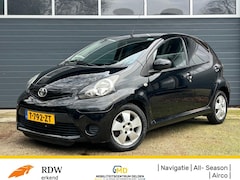 Toyota Aygo - 1.0-12V ASPIR. GREEN / Navi / Airco /