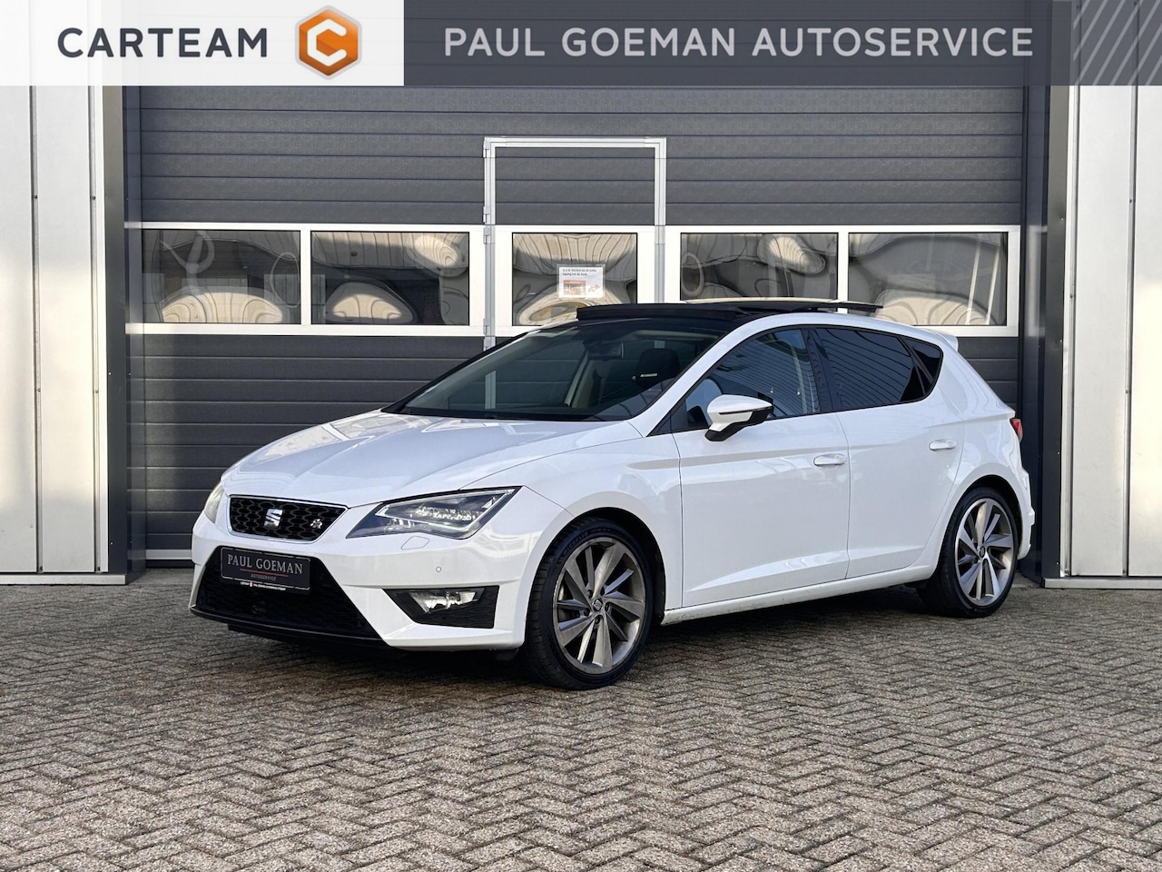 SEAT Leon - 1.4 EcoTSI FR | Pano | Leer | Parkeer sensoren | Stoel verwarming | LED | - AutoWereld.nl