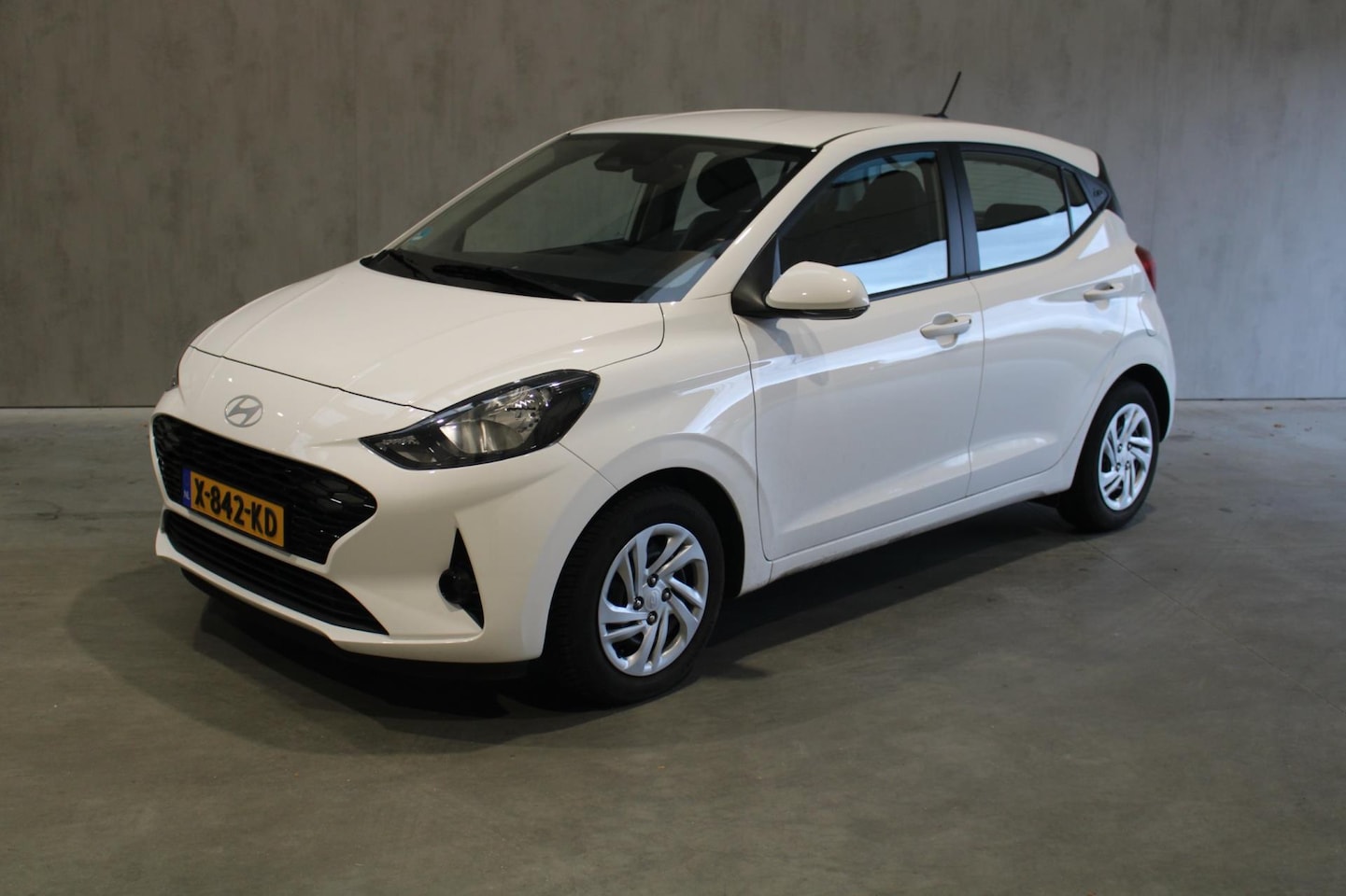 Hyundai i10 - 1.0 Comfort 5-zits Carplay prijs is rijklaar - AutoWereld.nl