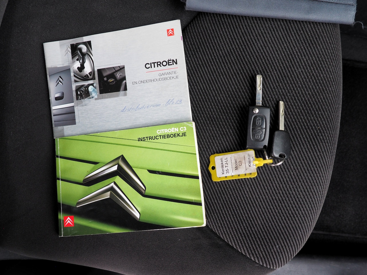 Citroën C3 - 1.4 Ligne Ambiance CLIMA CRUISE TREKHAAK PARKEER S.