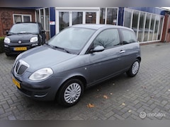 Lancia Y(psilon) - Ypsilon 1.2 Argento