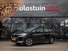 BMW X1 - xDrive25e Nieuw model , Achterruitrijcamera, Elek. achterklep