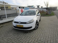 Volkswagen Golf - 1.6 TDI Trendline BlueMotion