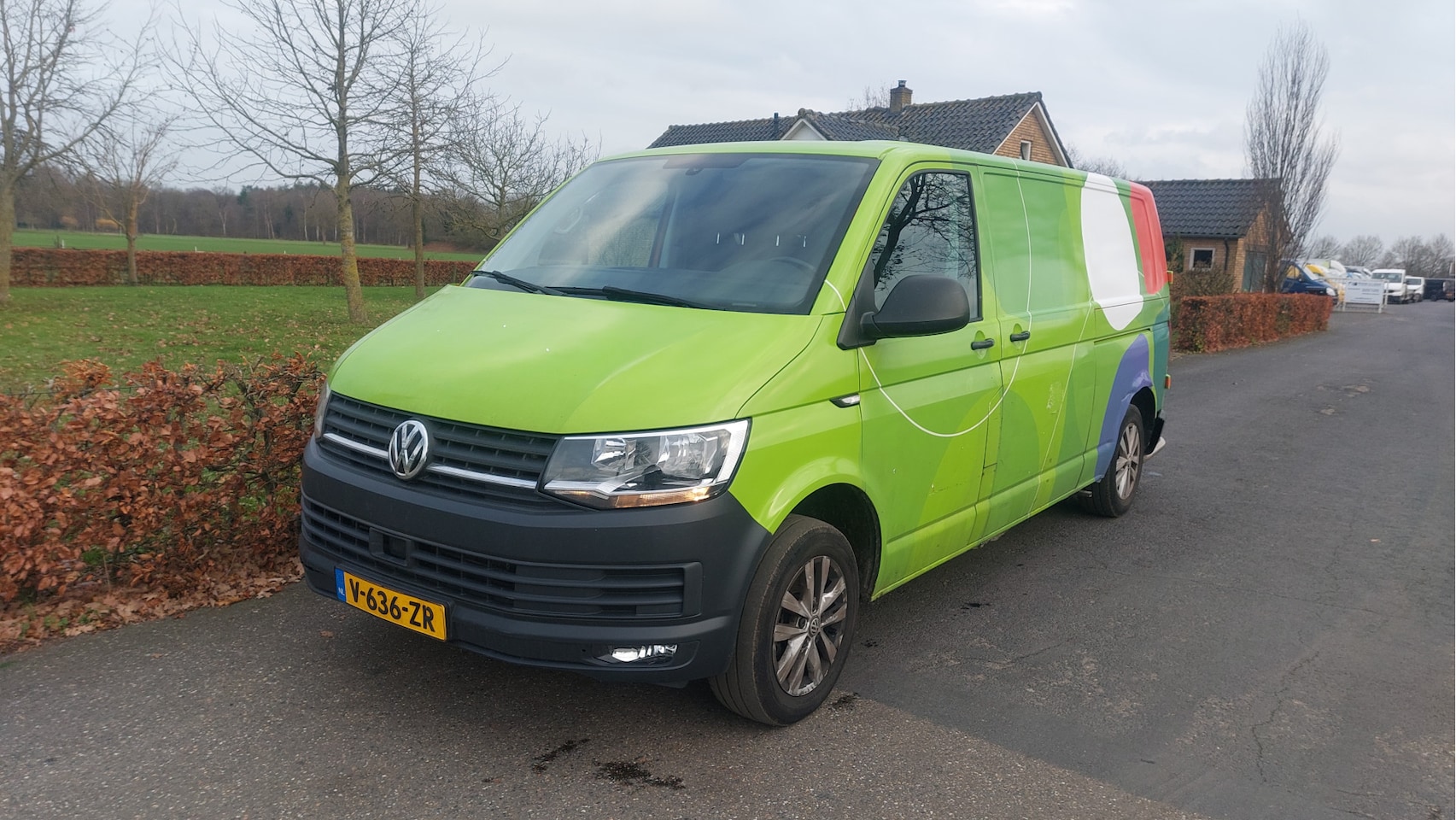 Volkswagen Transporter - 2.0 TDI L2H1 Highline AIRCO/NAVI/ACC/DSG BJ 2019 - AutoWereld.nl