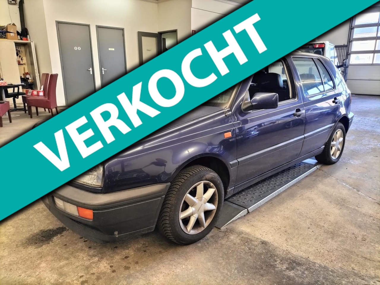Volkswagen Golf - 1.8 Automaat..Pink Floyt uitvoering - AutoWereld.nl