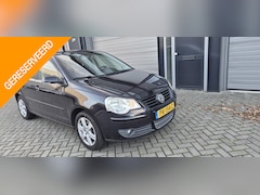 Volkswagen Polo - 1.4-16V Comfortline
