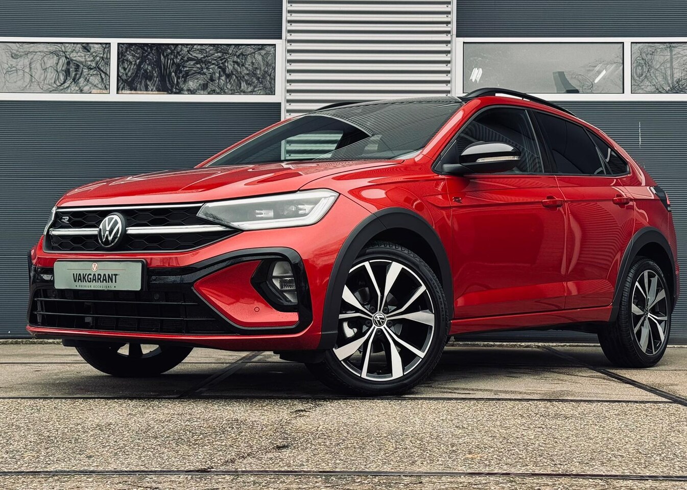 Volkswagen Taigo - 1.0 TSI R-Line |Camera |Virtual display |Keyless |Stoelverw. |ACC - AutoWereld.nl