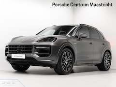 Porsche Cayenne - E-Hybrid Black Edition