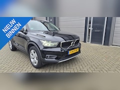 Volvo XC40 - 1.5 T3 Momentum, Navi, Cruise, PDC, Clima, Bluetooth enz. Voor een particulier aangeboden