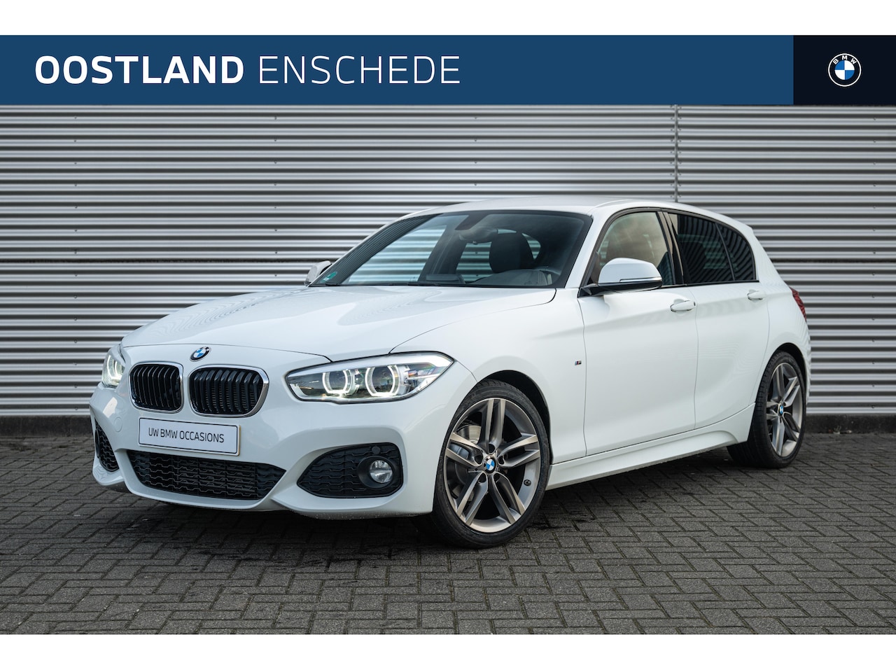 BMW 1-serie - 118i M Sport Automaat / Sportstoelen / M Sportonderstel / LED / Airconditioning / Cruise C - AutoWereld.nl