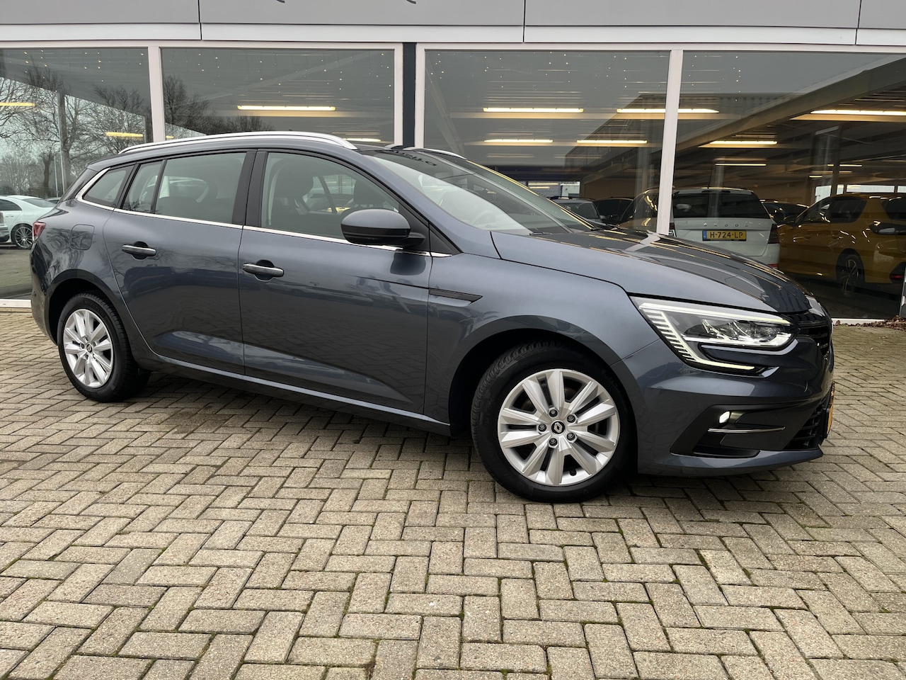 Renault Mégane Estate - 1.3 TCe 140 Equilibre Led / Clima / LMV 50%deal 8475,- ACTIE - AutoWereld.nl