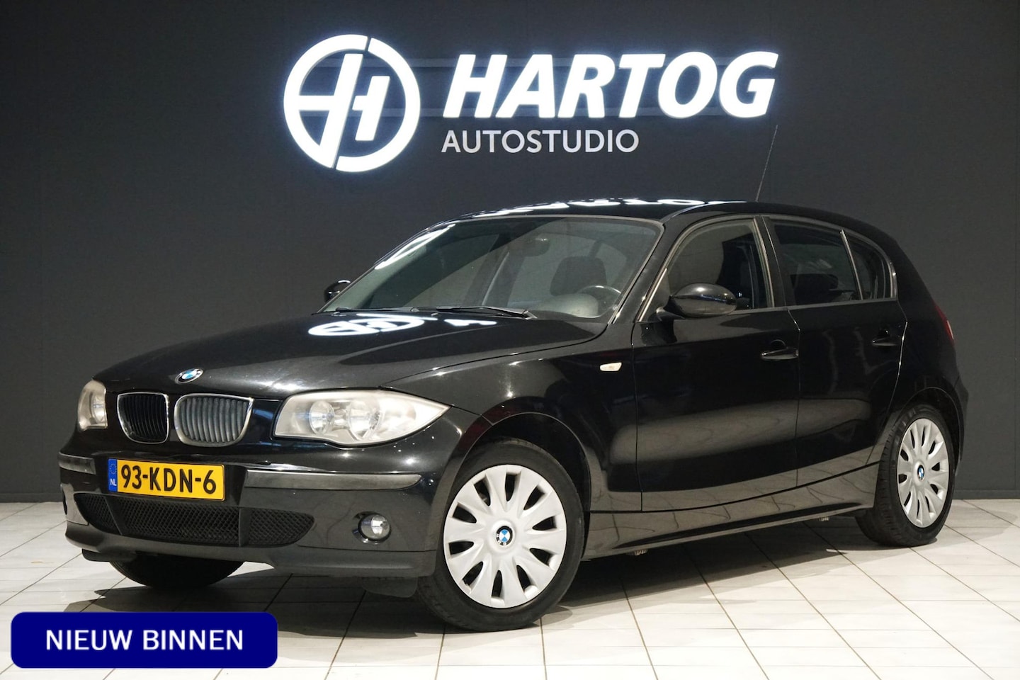 BMW 1-serie - 116i + NIEUWE DISTR. / CLIMATE CONTROL - AutoWereld.nl