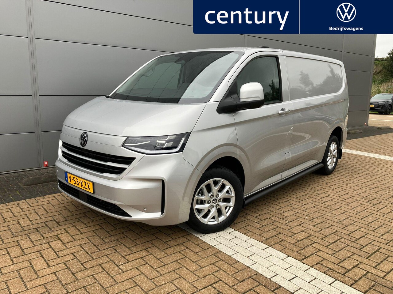 Volkswagen Transporter - Bedrijfswagens 2.0 TDI L1H1 28 Bulli | Sidebars | Vloer- en wandbetimmering - AutoWereld.nl