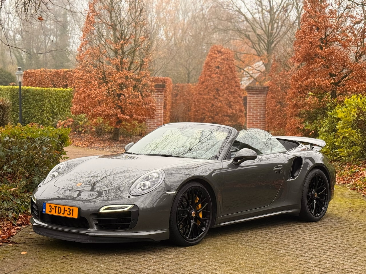 Porsche 911 Cabrio - TURBO S Keramisch - AutoWereld.nl
