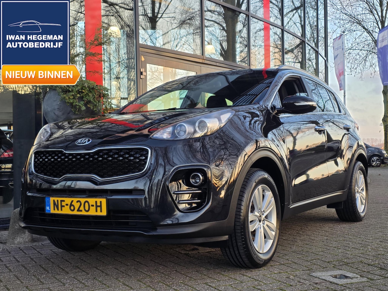 Kia Sportage - 1.6 GDI First Edition | Trekhaak | PDC + Camera | ECC | LM Velgen | - AutoWereld.nl