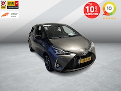 Toyota Yaris - 1.5 Hybrid Dynamic bi-tone Yaris 1.5 Hybrid Dynamic