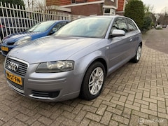 Audi A3 - 2.0 FSI Attraction