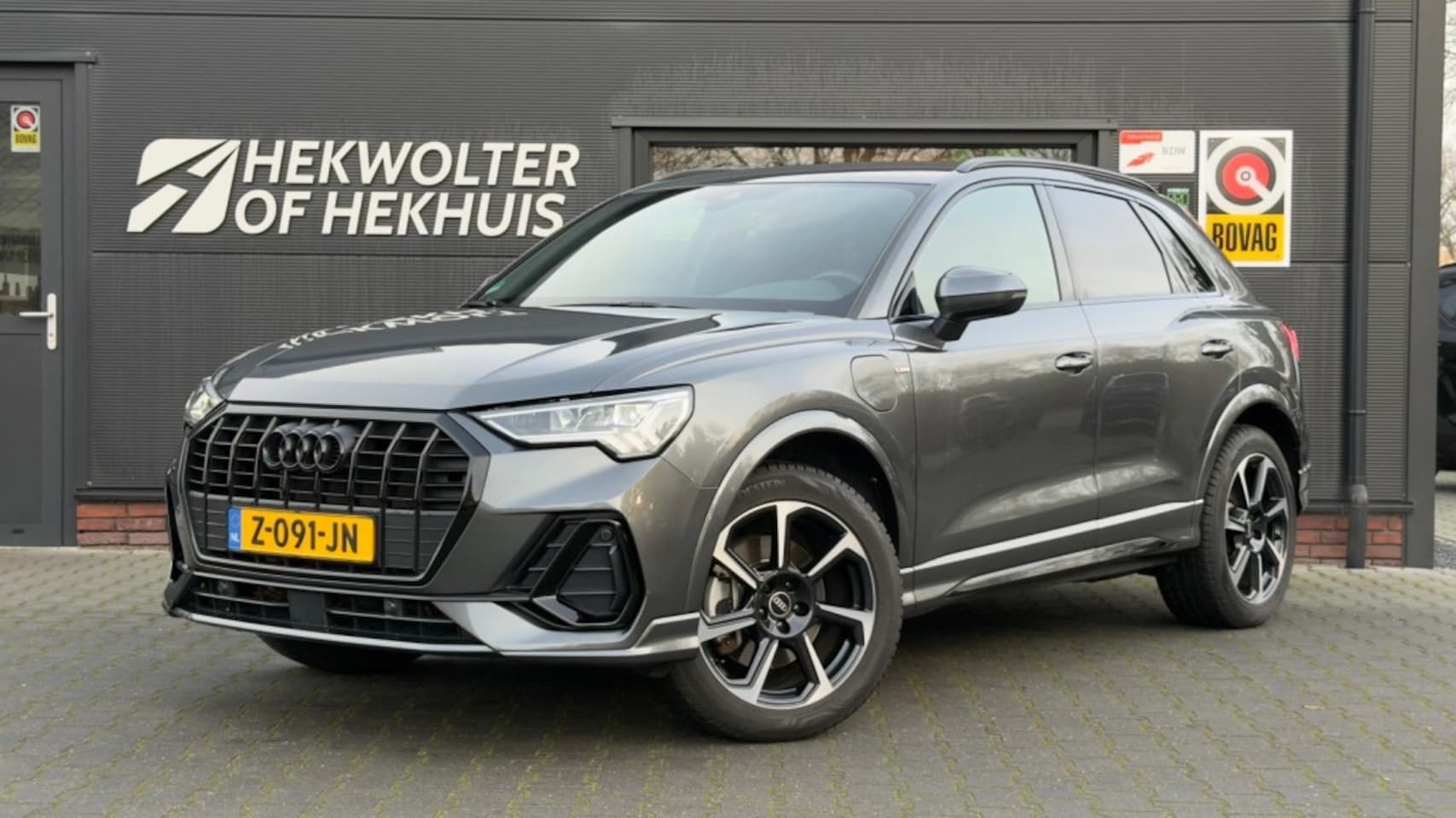 Audi Q3 - 45 TFSI e S-Line | Trekhaak | Matrix | Black Optik | Keyless - AutoWereld.nl