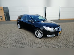 Opel Insignia Sports Tourer - 1.6 T Cosmo NL-auto NAP Trekhaak Infinity Parkeer sensoren