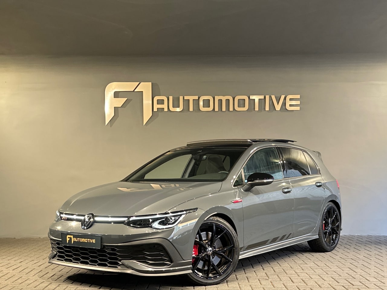 Volkswagen Golf - 2.0 TSI GTI Clubsport Pano|IQ|Camera|Sfeer - AutoWereld.nl