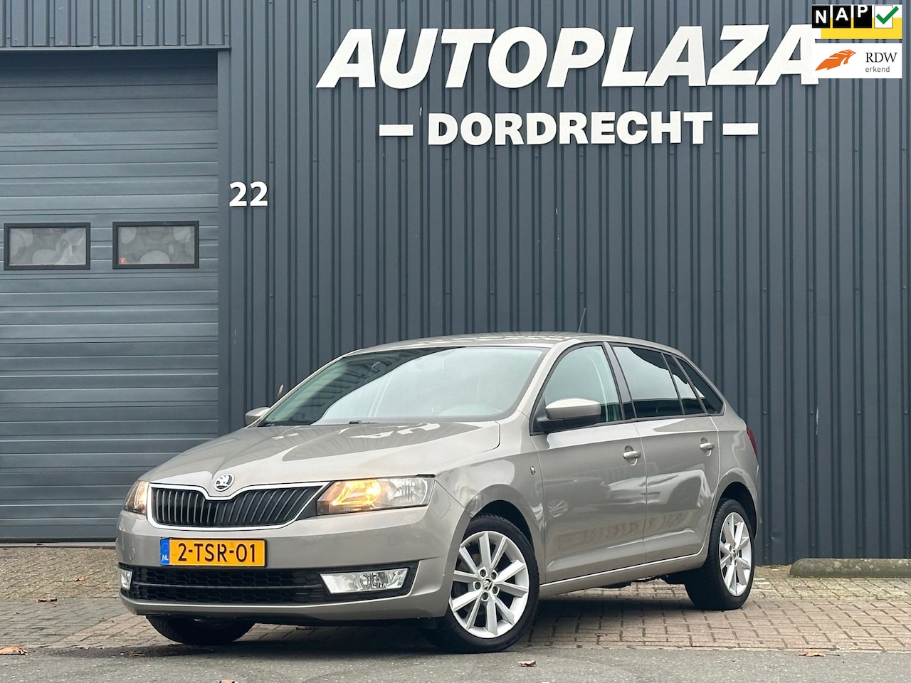 Skoda Rapid Spaceback - 1.2 TSI Greentech Ambition Businessline Pro 1.2 TSI Greentech Ambition Businessline Pro - AutoWereld.nl