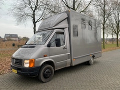 Volkswagen LT-46 - 46A 2.5 TDI lang voor deze VW is een B rijbewijs nodig
