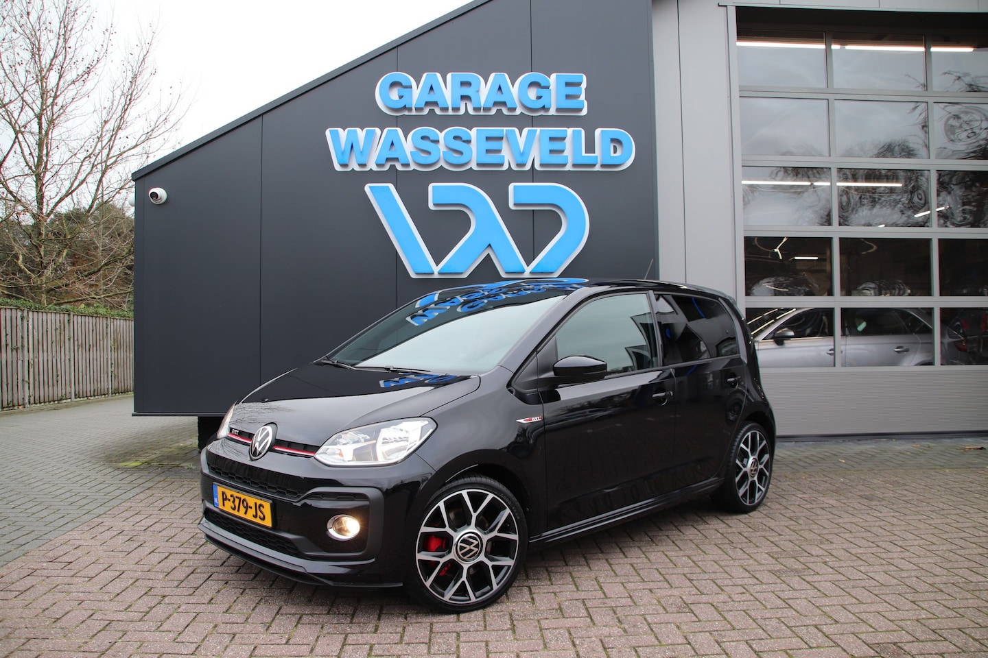 Volkswagen Up! - 1.0TSI GTI Geen import 1-Eigen! Cruise/Stoelverw/Camera/Uniek - AutoWereld.nl