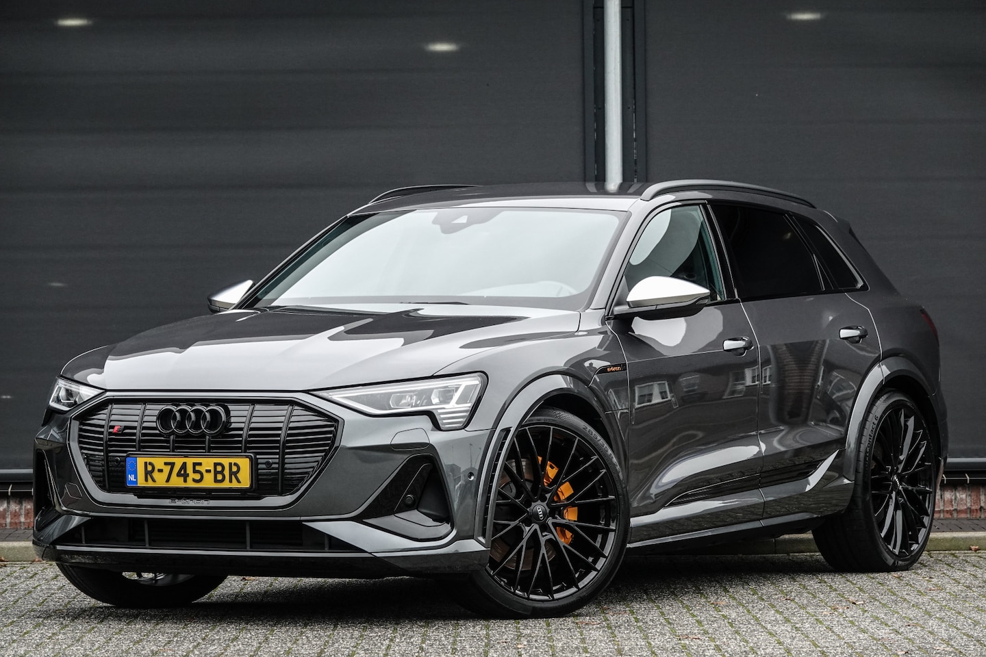 Audi e-tron - S 503Pk Aut. | Quattro | Luchtvering | Achteruitrijcamera | S-Sportstoelen | Bang&Olufsen - AutoWereld.nl