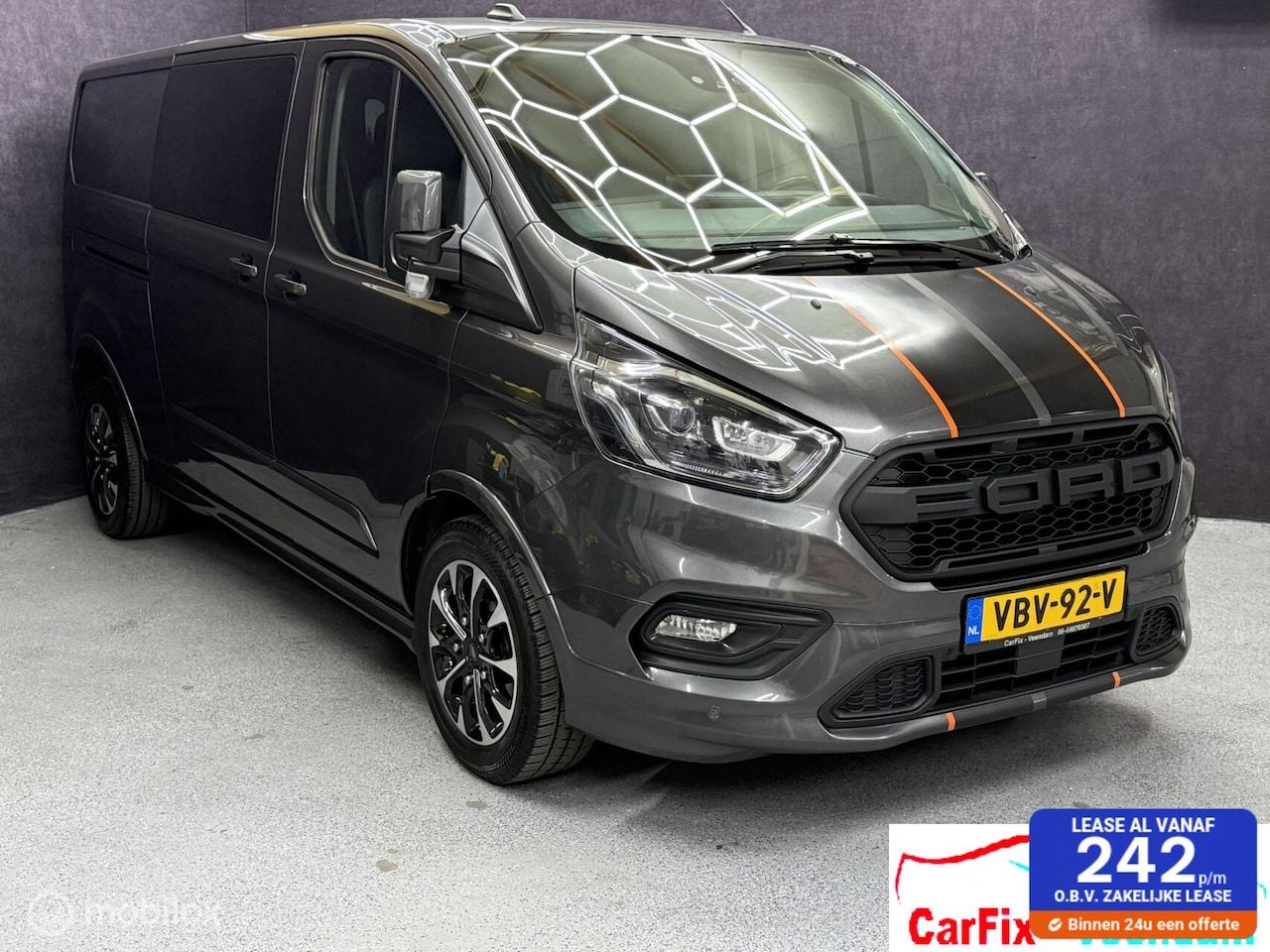 Ford Transit Custom - 320 2.0 TDCI L1H1 Sport DC 320 2.0 TDCI L1H1 Sport DC - AutoWereld.nl