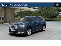 BMW iX1 - eDrive20 xLine / Adaptieve LED / Achteruitrijcamera / Comfort Access / Stoelverwarming / P