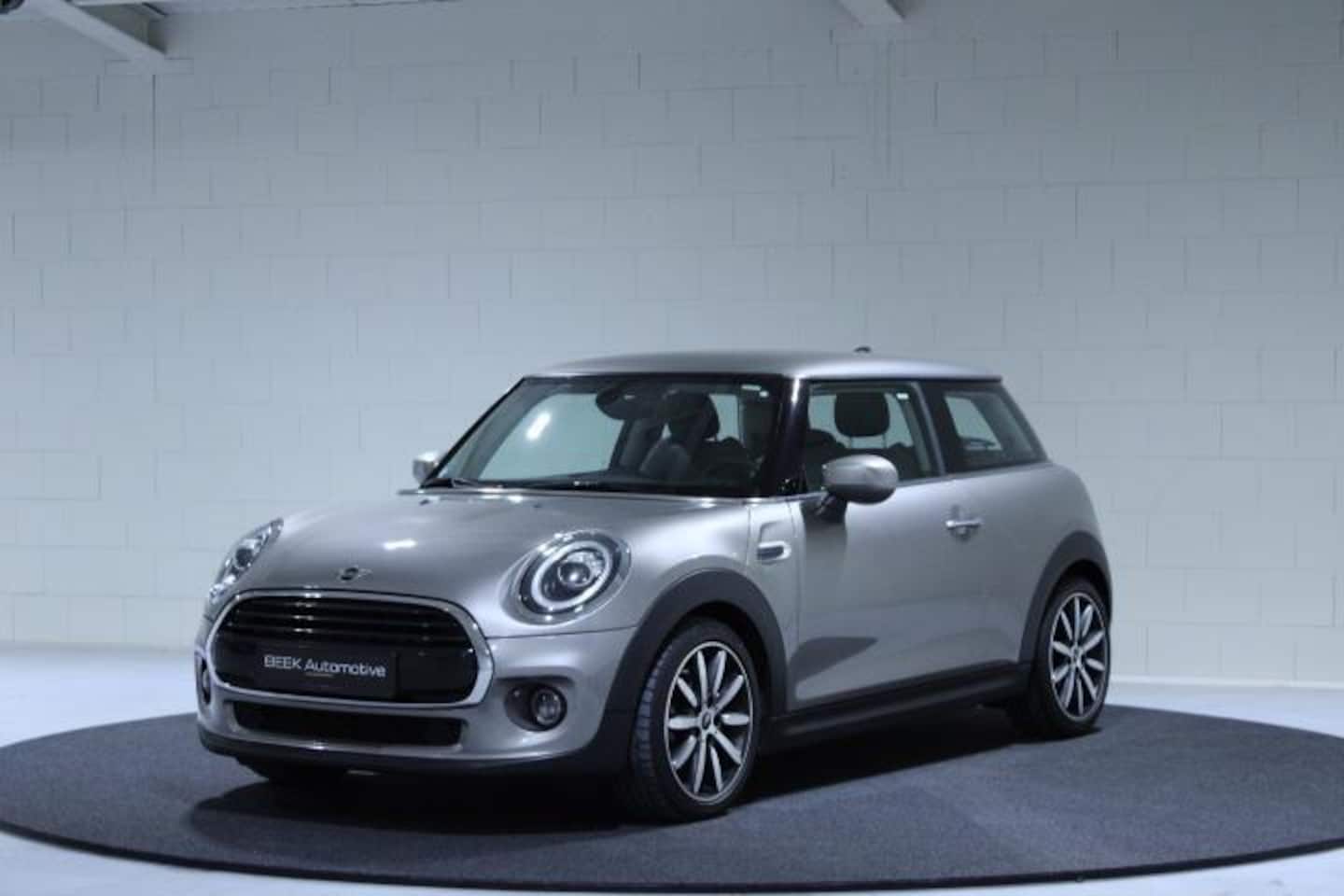MINI Cooper - 1.5 | Stoelverwarming | Apple CarPlay - AutoWereld.nl